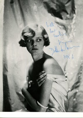 Lot 265 - DU MAURIER DAPHNE: (1907-1989)