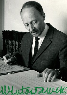 Lot 200 - LUTOSLAWSKI WITOLD: (1913-1994)