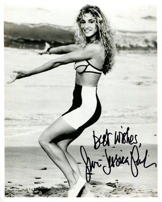 Lot 105 - PARKER SARAH JESSICA: (1965- )