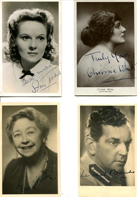 Lot 515 - ENTERTAINMENT: (x50)