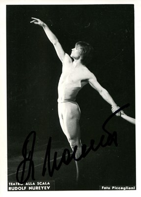 Lot 253 - NUREYEV RUDOLF: (1938-1993)