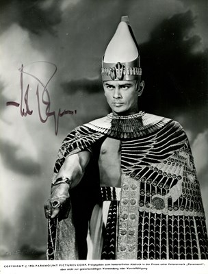 Lot 308 - BRYNNER YUL: (1920-1985)