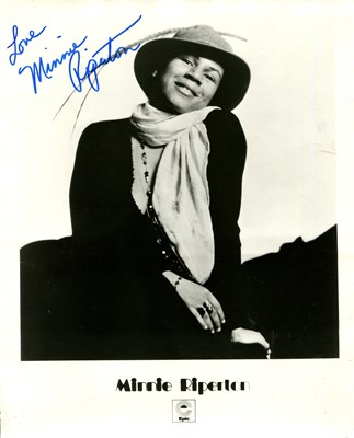 Lot 542 - RIPERTON MINNIE: (1947-1979)